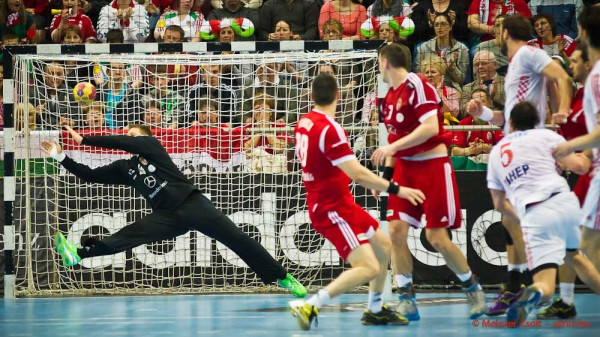 Miklerrel alaposan meggyűlt a délszlávok baja