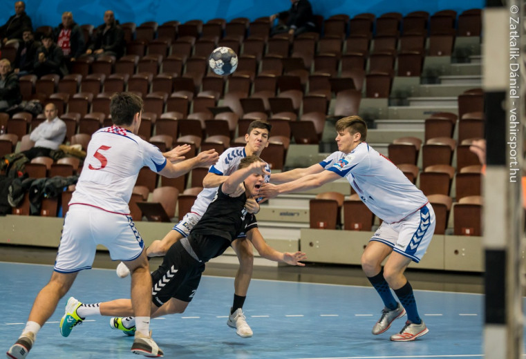 Képgalériánk megtekintéséhez kattintson a fotóra!