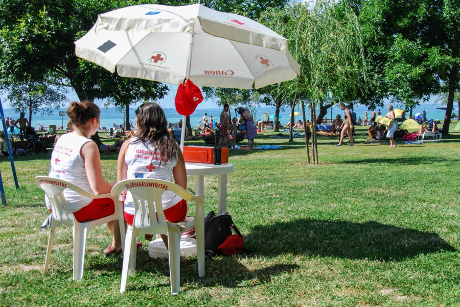 Fotók: Vöröskereszt