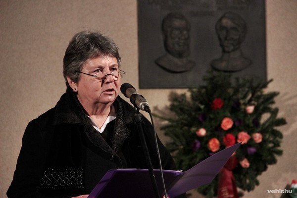 Gy. Lovassy Klára