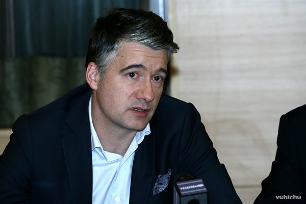 Kákosy Csaba