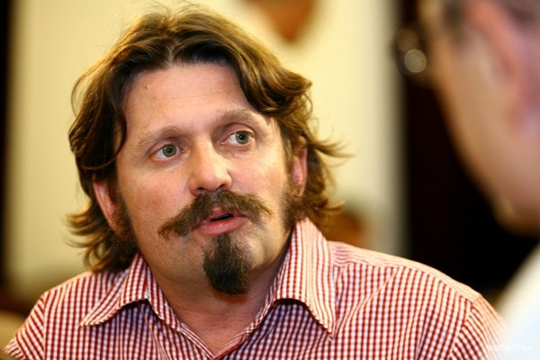 Tóth G. Péter
