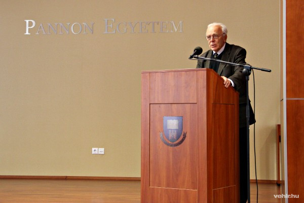 dr. Sanda János