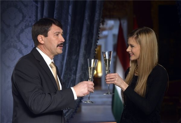 Áder János és Weisz Fanni (MTI Fotó: Beliczay László)