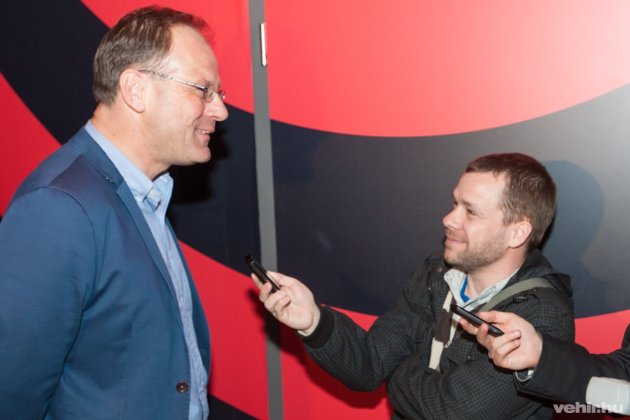 Dr. Navracsics Tibor