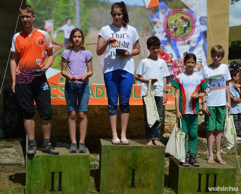 Pózna Melinda 2., Papp Viktória 3. helyezett lett N14C kategóriában - Fotó: Péntek Annamari