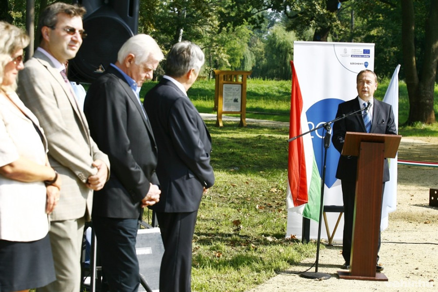 Dr. Kovács Zoltán