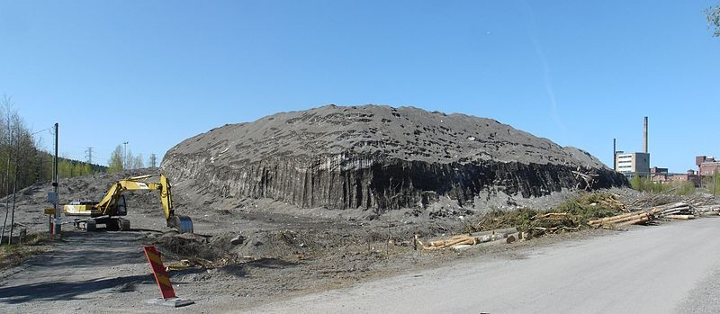 Olvadó hólerakó a finn Tampere közelében