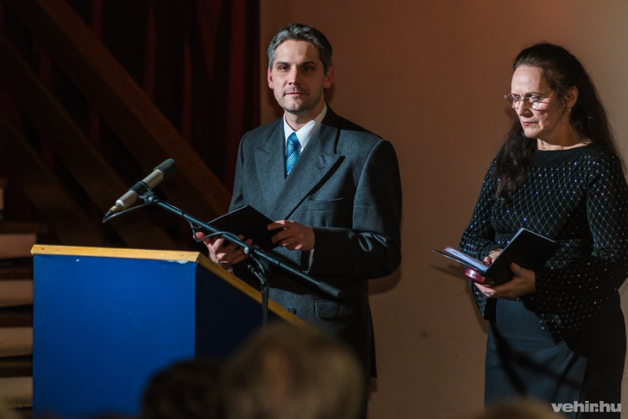 A TIT Váci Mihály Irodalmi Színpad tagjai