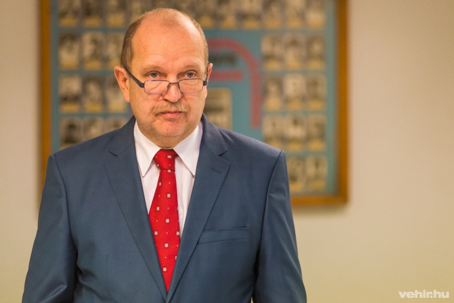 Dr. Rácz Jenő