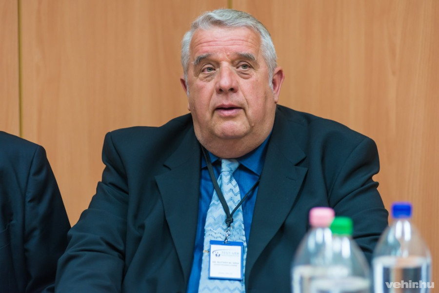 Dr. Ruttkay M. Géza