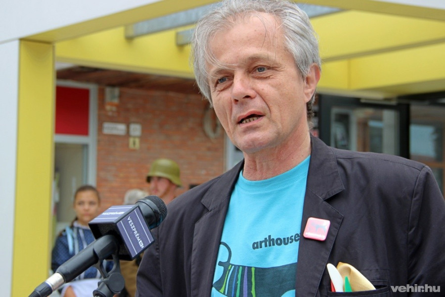 Hegyeshalmi László