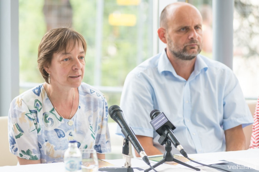 Erdélyi Ágnes, Bélafi László