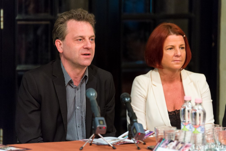 Oberfrank Pál, Kellerné Egresi Zsuzsa