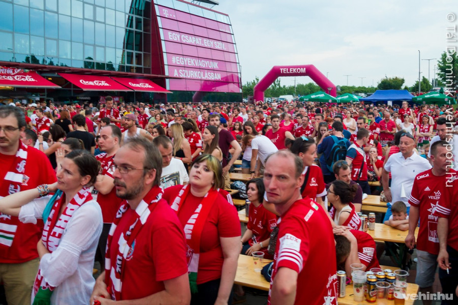 Tavaly ezrek szorítottak a Veszprémért a finálé alkalmával