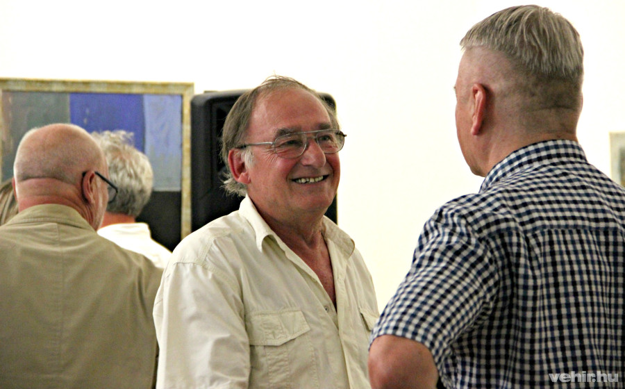 Kádár tibor a kiállításmegnyitón