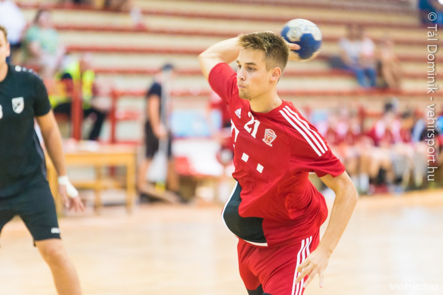 Jó kezdés után összeomlás - archív fotó