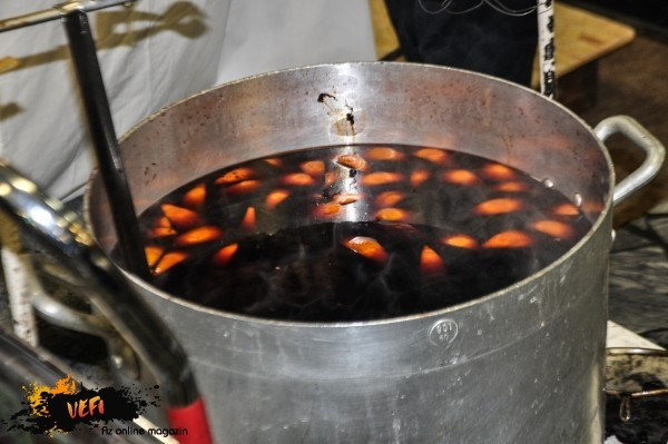 A szakestek elmaradhatatlan kísérője, a krampampuli