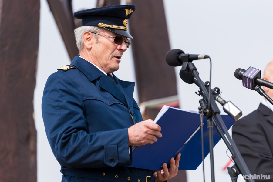 soós Lajos