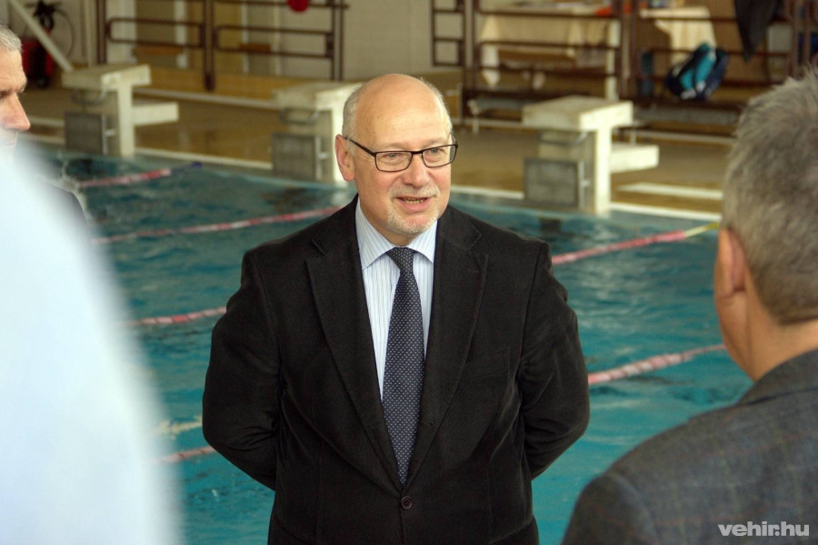 Bienerth Gusztáv, a Magyar Úszó Szövetség elnöke