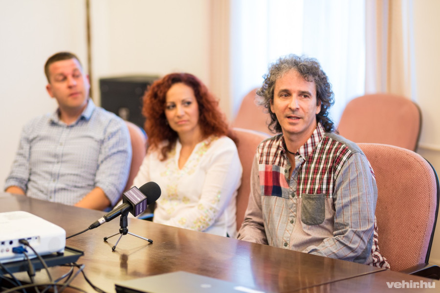 Örökség Zenekar, Szabó Miklós