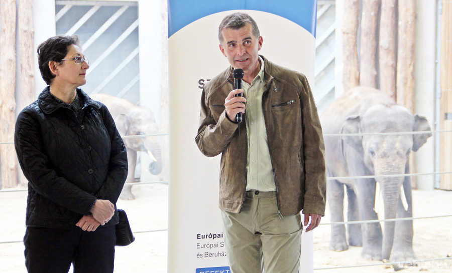 Brányi Mária és Török lászló a vasárnapi sajtótájékoztatón