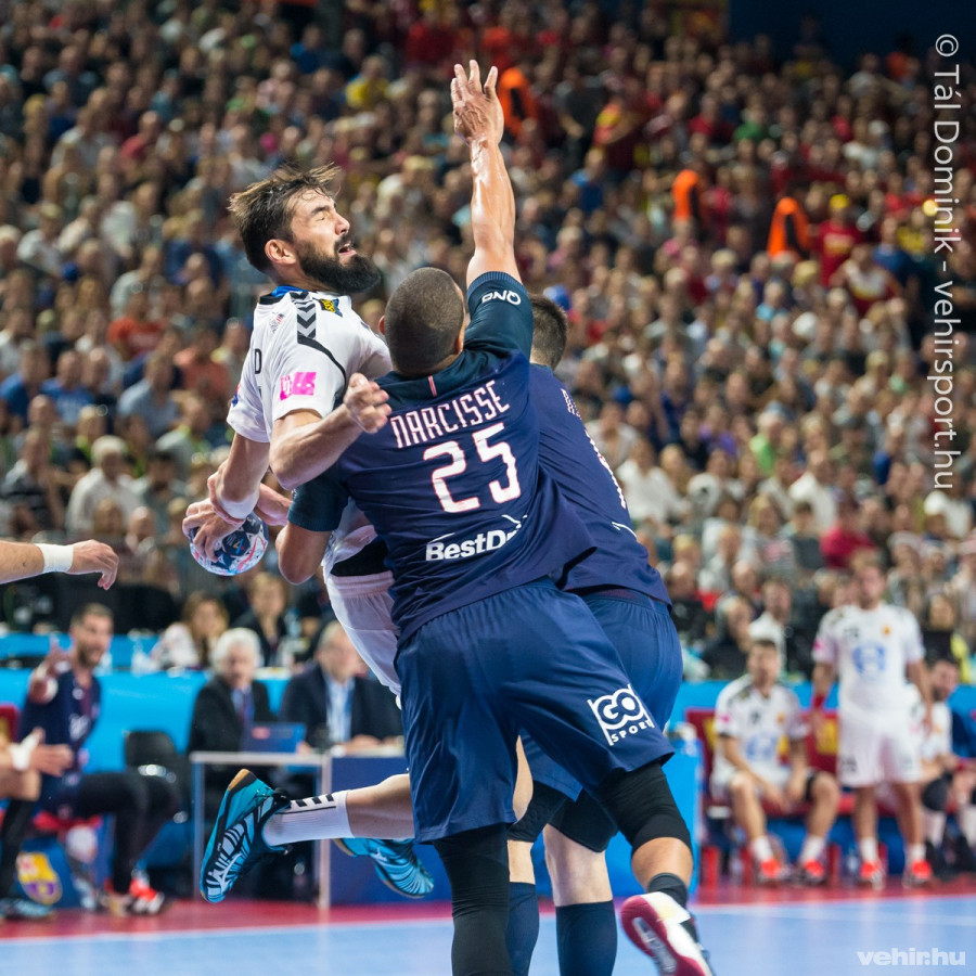 Jorge Maqueda (fehérben)