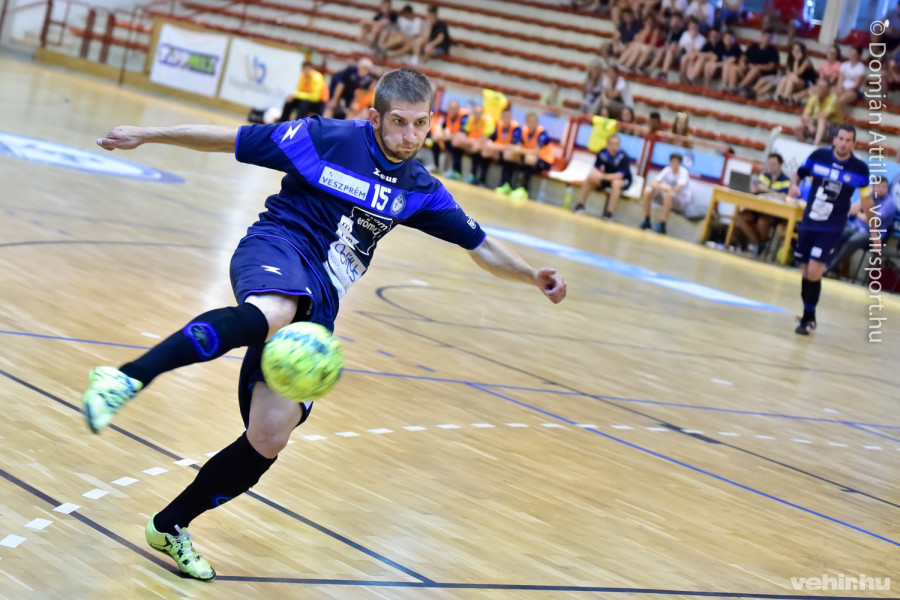 Jöhet a hazai premier!