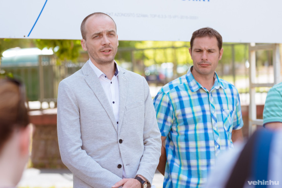 Lamos Péter és Szabó Róbert, a kivitelező Practical Kft. képviselője