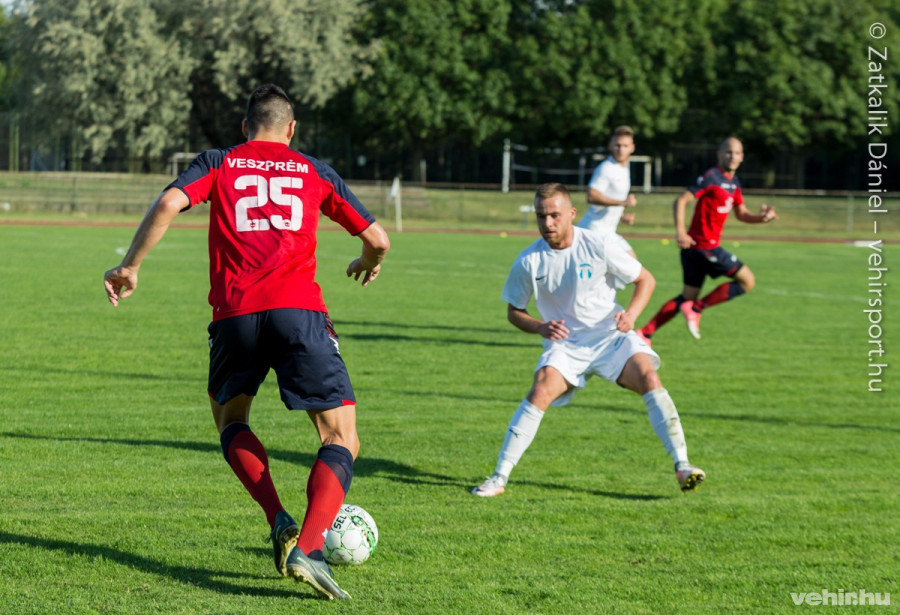 Bajnoki után kupameccs vár a VLS-re