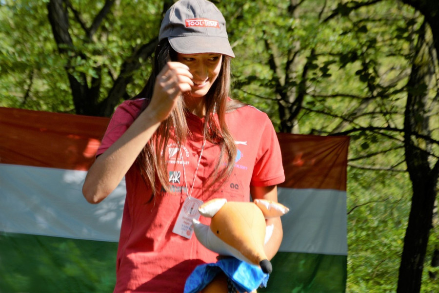Mérő Dominika nyakába aranyérmet akasztottak - Fotók: Bálint Bence