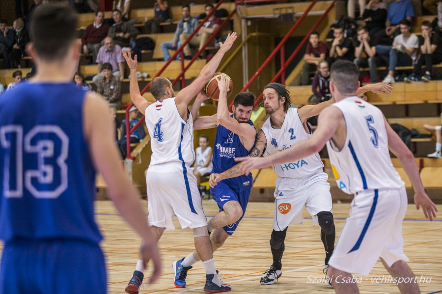 A fővárosba látogat a Hoya