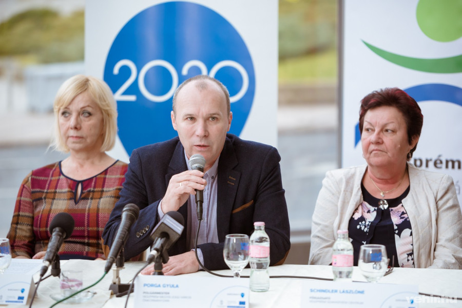 Dörnyeiné Barabás Éva, Porga Gyula, Schindler Lászlóné