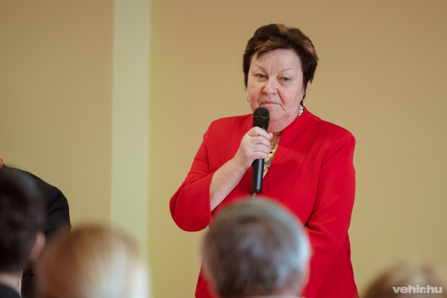 Schindler Lászlóné, a Veszprémi Szakképzési Centrum főigazgatója