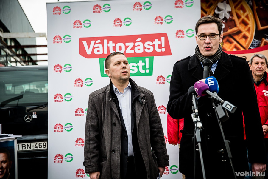 Kész Zoltán a Karácsony Gergellyel tartott sajtótájékoztatóján kérte számon a fejlesztéseket