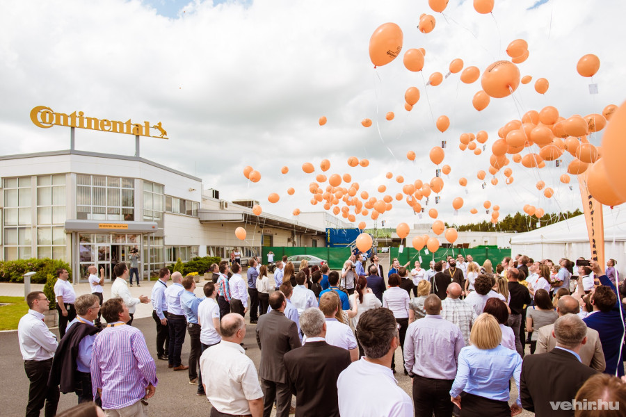 Illusztráció: Domján Attila / vehir archív