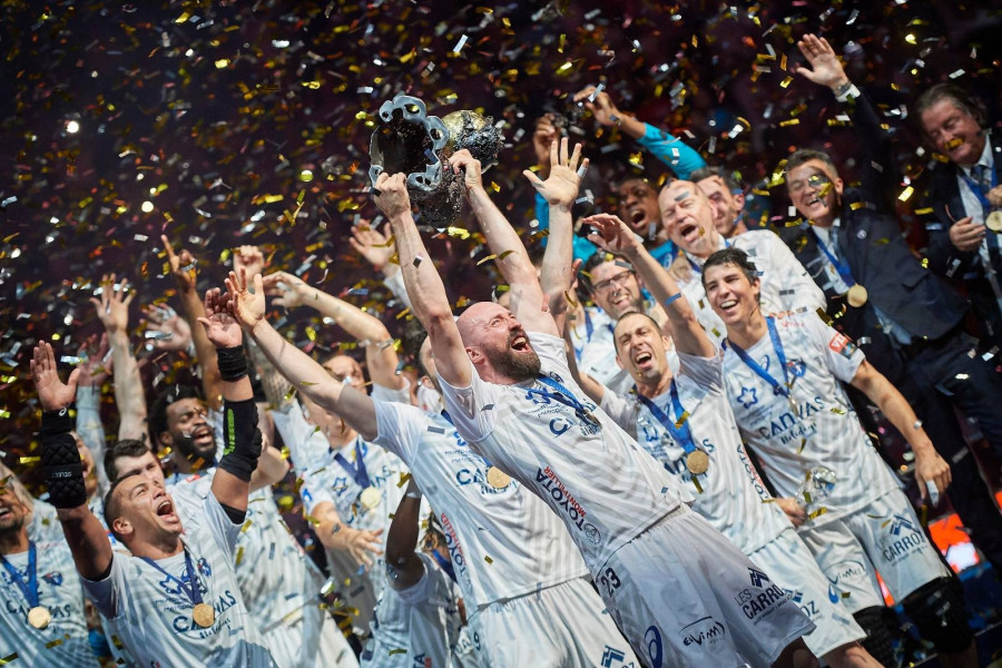 Az eredményhirdetés pillanata Kölnben - Fotó: EHF CL Facebook