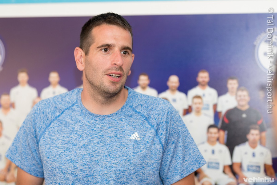 Finta Péter a spanyoloknak szurkol