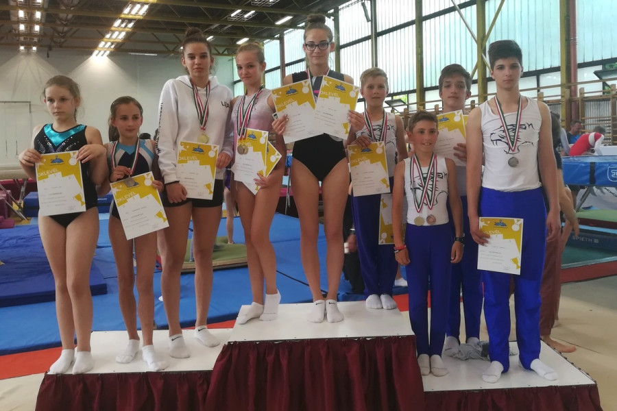 Sikeresen szerepeltek a gumiasztalosok