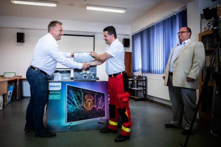 Fazekas Zsolt és Meszlényi Norbert, a veszprémi mentőállomás vezetője