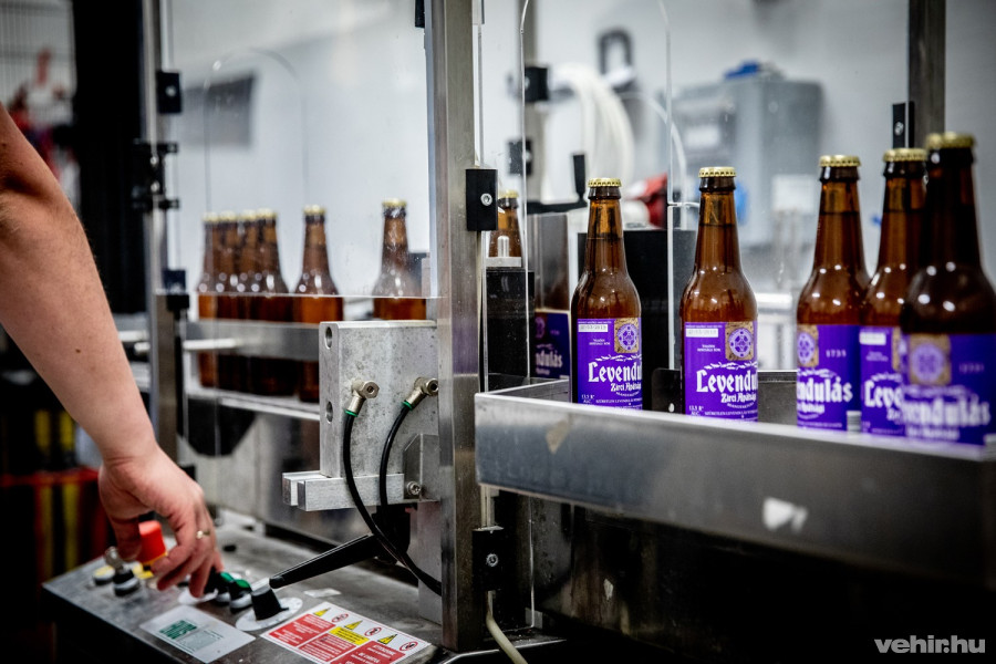 címkézés alatt a levendulás búzák