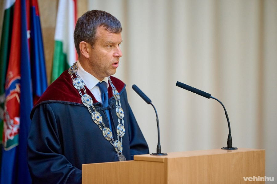 dr. Gelencsér András (archív)