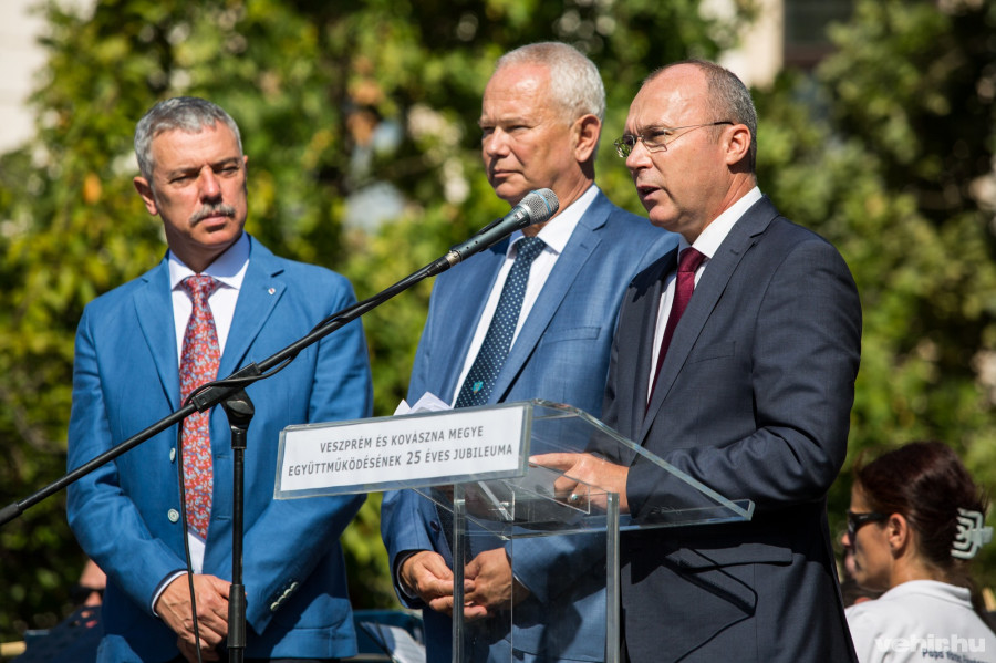 Tamás Sándor, Polgárdy Imre, Porga Gyula