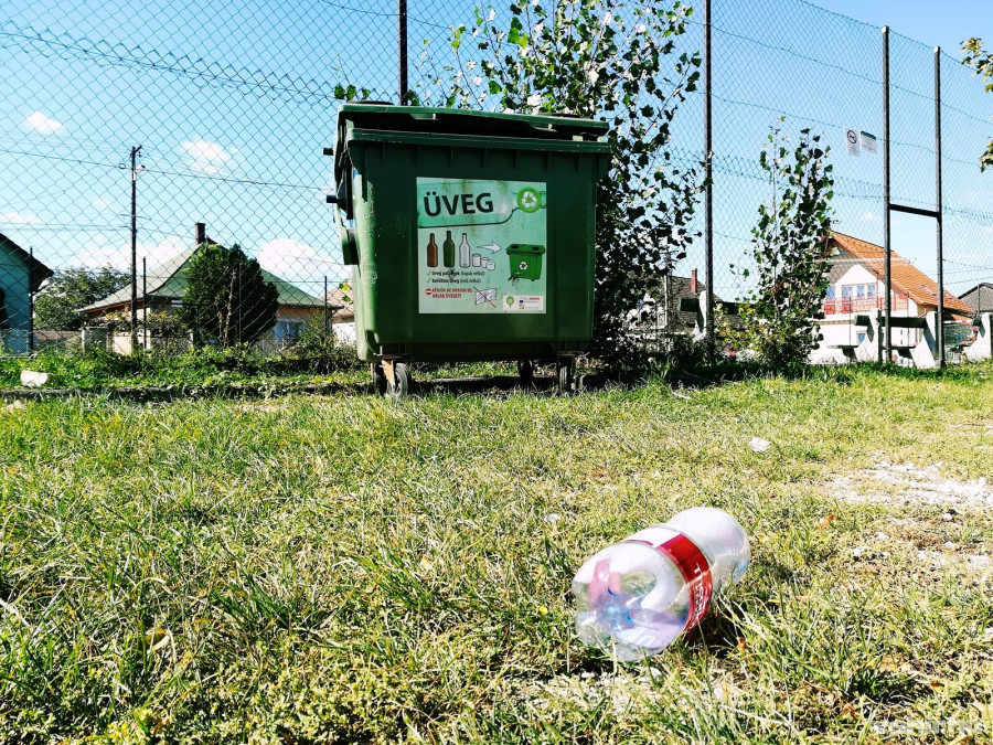 Ez épp marad, de a legtöbb szelektív udvar megszűnik