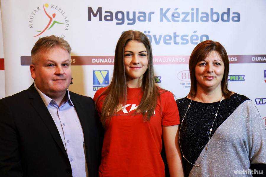 A büszke szülők szemeiben nem hiába csillantak könnyek