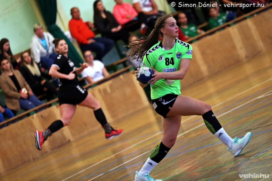 Máté Fanni Szabina nemcsak gerelyhajításban tehetséges