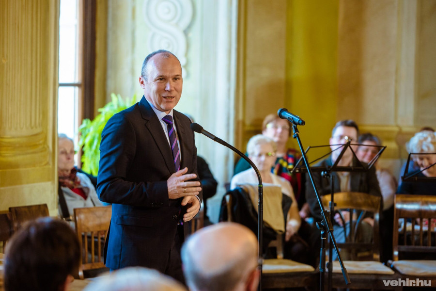 Porga Gyula szerint most formálhatjuk a jövő Veszprémét