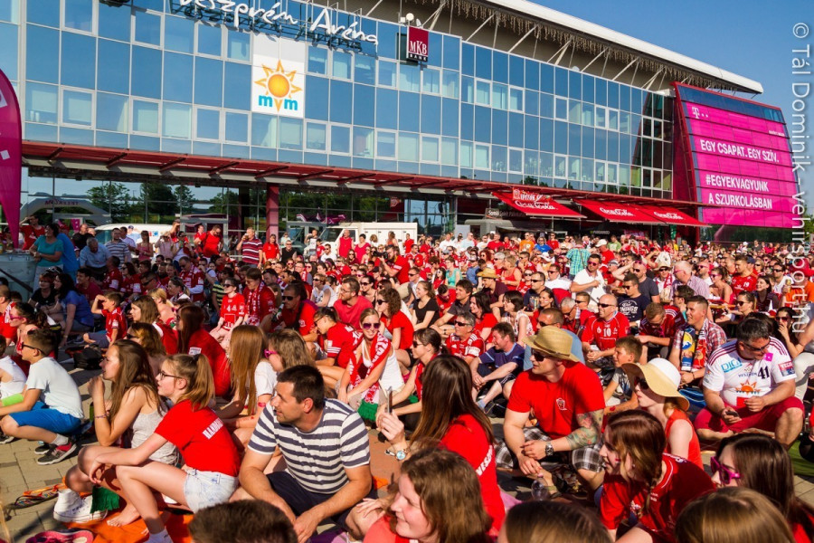 A hétvégén ismét benépesülhet a Veszprém Aréna előtti tér