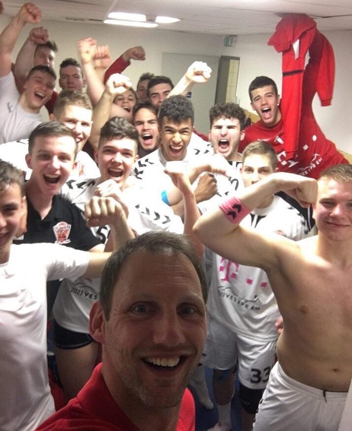 A bajnok serdülőcsapat - Fotó: Iváncsik Gergő Facebook