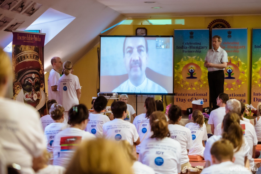 Őexcellenciája Kumar Tuhin